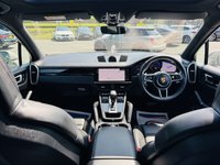 USED 2022 K PORSCHE CAYENNE 3.0T V6 Platinum Edition SUV 5dr Petrol TiptronicS 4WD Euro 6 (s/s) (340 ps) 
