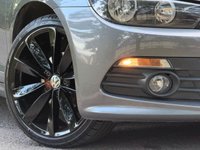 USED 2014 14 VOLKSWAGEN SCIROCCO 2.0 TDI BlueMotion Tech R-Line Hatchback 3dr Diesel DSG Euro 5 (s/s) (Leather, Nav) (140 ps) 