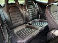 USED 2014 14 VOLKSWAGEN SCIROCCO 2.0 TDI BlueMotion Tech R-Line Hatchback 3dr Diesel DSG Euro 5 (s/s) (Leather, Nav) (140 ps) 