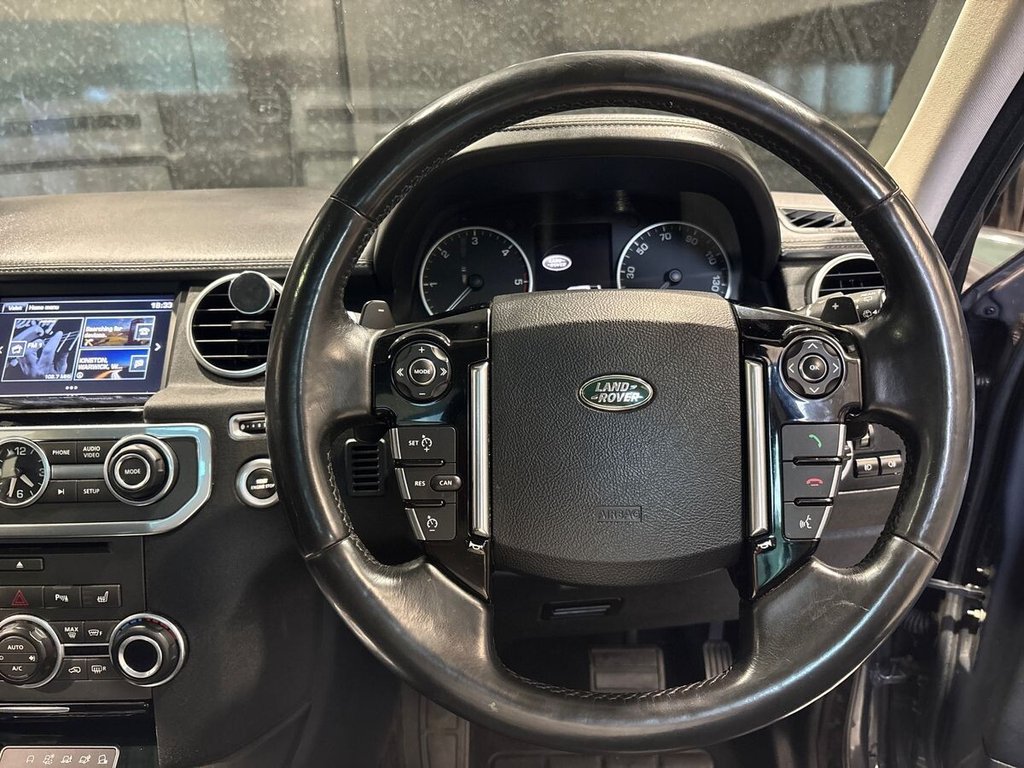 USED 2016 66 LAND ROVER DISCOVERY 4 3.0 SD V6 Landmark SUV 5dr Diesel Auto 4WD Euro 6 (s/s) (256 bhp) CLEAR GLASS EXAMPLE|CAM BELT