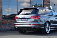 USED 2014 63 AUDI Q7 3.0 TDI V6 S line Plus SUV 5dr Diesel Tiptronic quattro Euro 5 (s/s) (245 ps) PAN ROOF / 21" ALLOYS / P ZERO