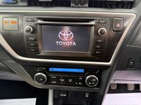 USED 2013 13 TOYOTA AURIS 1.33 Dual VVT-i Icon Hatchback 5dr Petrol Manual Euro 5 (s/s) (101 ps) 