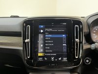 USED 2018 68 VOLVO XC40 1.5 T3 R-Design Pro SUV 5dr Petrol Manual Euro 6 (s/s) (156 ps) 2 keys, FSH, digi dash, heated seat