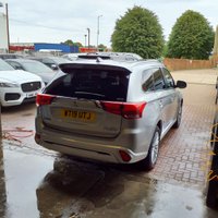 USED 2019 19 MITSUBISHI OUTLANDER 2.4h TwinMotor 13.8kWh 4h SUV 5dr Petrol Plug-in Hybrid CVT 4WD Euro 6 (s/s) (209 ps) GENUINE MILEAGE PLUG IN HYBRID