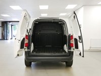 USED 2022 72 TOYOTA PROACE CITY 1.5 BLUEHDI 100 BHP L1 SWB ICON EDITION 6 DOOR 1 OWNER | AIR CON | 3 SEATS | ICON EDITION