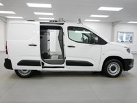 USED 2020 69 VAUXHALL COMBO L1 1.5 TURBO D 100 BHP 2000 EDITION 6DR ( DOG CAGES ) REAR DOG CAGES | TWIN SIDE ACCESS DOORS