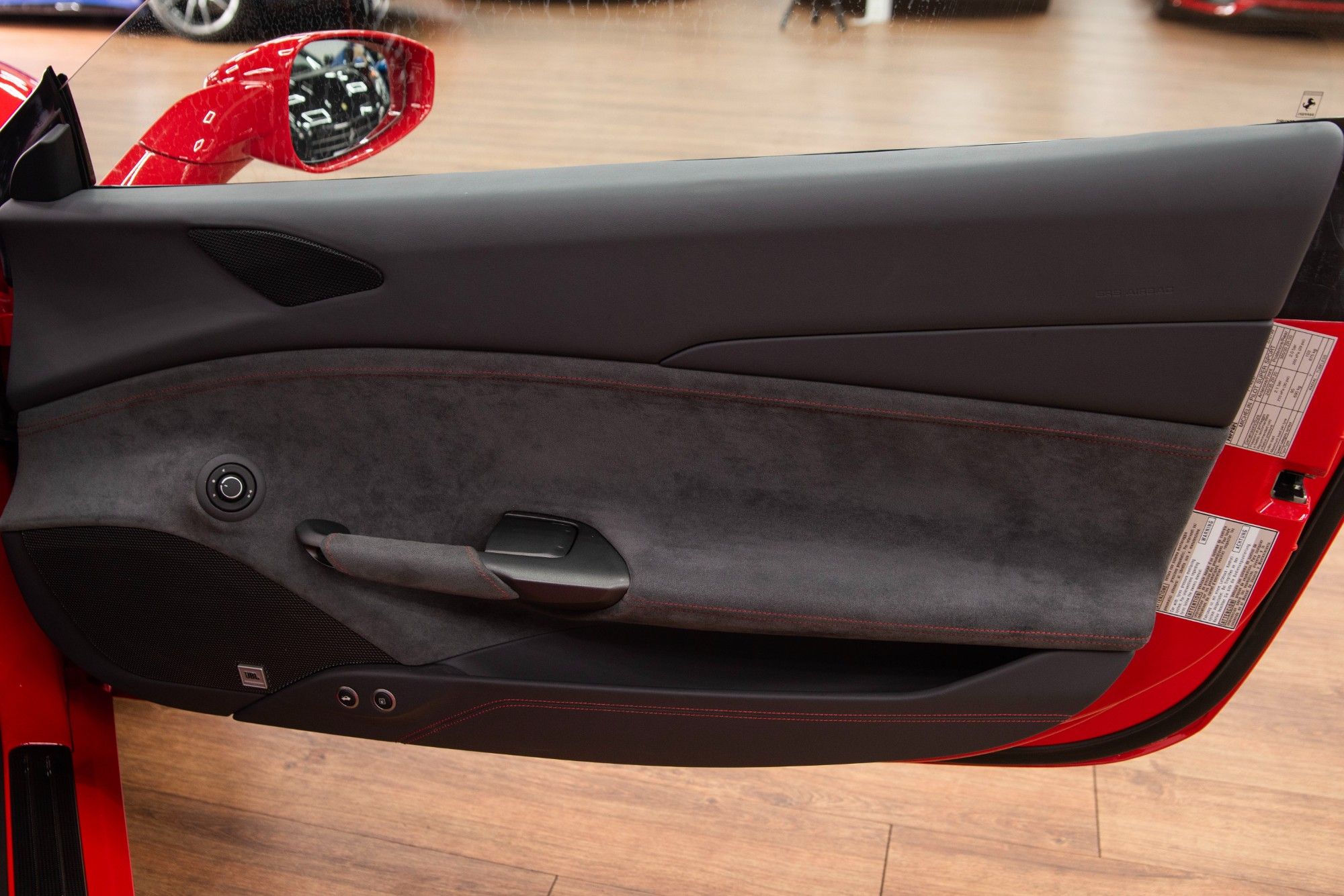 USED 2018 FERRARI 488 3.9T V8 Spider  