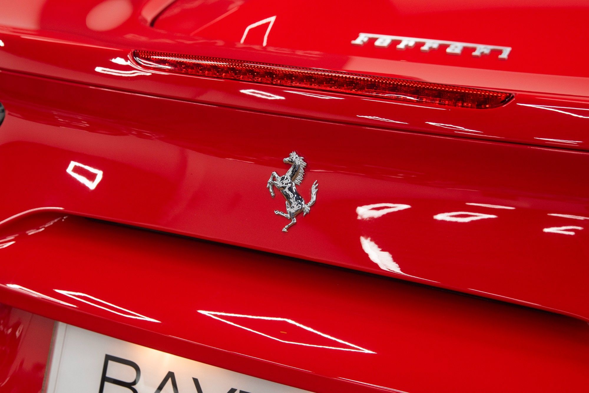 USED 2018 FERRARI 488 3.9T V8 Spider  