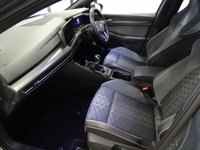 USED 2022 72 VOLKSWAGEN GOLF 1.5 TSI R-Line Hatchback 5dr Petrol Manual Euro 6 (s/s) (130 ps) SAT NAV CRUISE PARK SENSORS H/SEATS