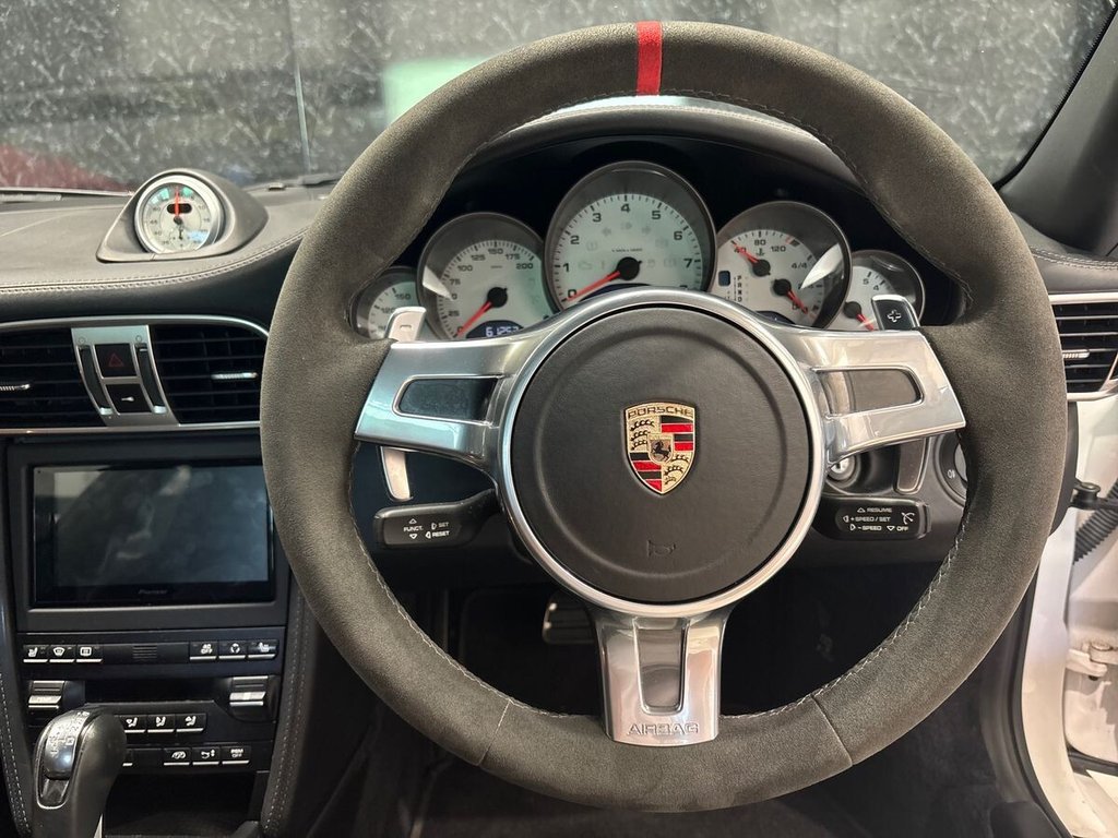 USED 2010 10 PORSCHE 911 3.8 997 Carrera 4S Coupe 2dr Petrol PDK AWD (247 g/km, 385 bhp) N RATED TYRE|BOSE|SPORT CHRONO