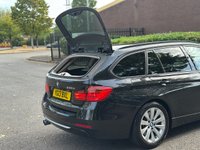 USED 2013 13 BMW 3 SERIES 3.0 330d Modern Touring 5dr Diesel Auto Euro 5 (s/s) (258 ps) 