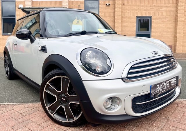 2012 12 MINI Hatch 1.6 Cooper D Soho Hatchback 3dr Diesel Manual Euro 5 (s/s) (112 ps)