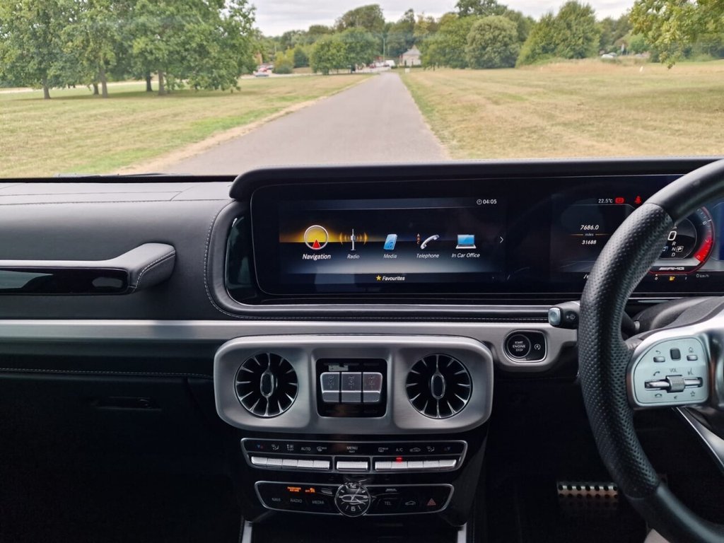 USED 2022 11 MERCEDES-BENZ G-CLASS 4.0 G63 V8 BiTurbo AMG SUV 5dr Petrol SpdS+9GT 4MATIC Euro 6 (s/s) (585 ps) FINANCE AVAILABLE
