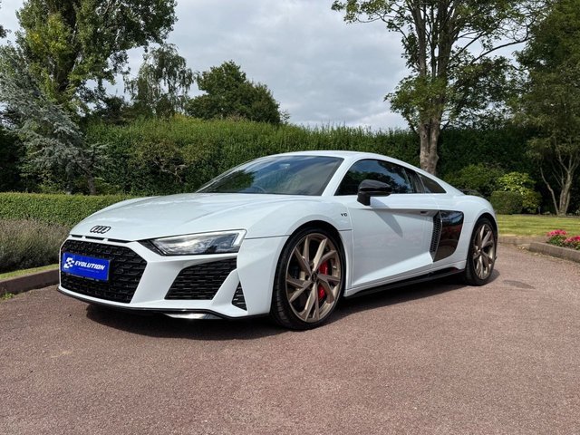 View our AUDI R8