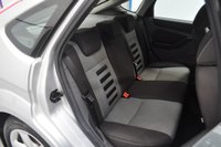 USED 2009 58 FORD FOCUS 1.6 Zetec Hatchback 5dr Petrol Manual (161 g/km, 99 bhp) 