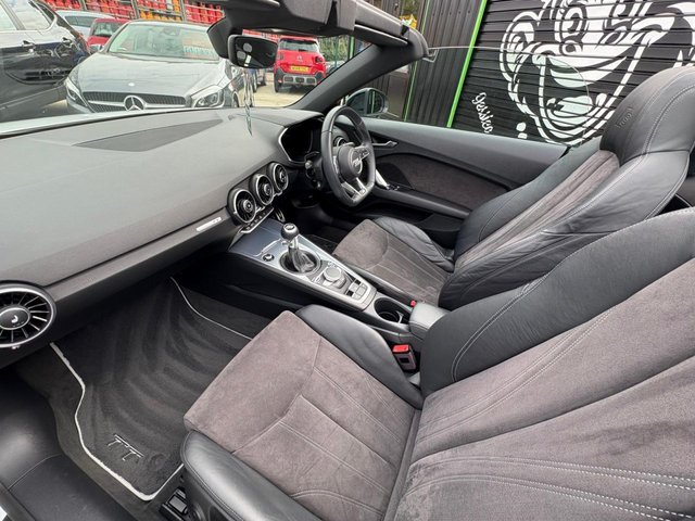 2017 AUDI TT 1.8 TFSI Black Edition Roadster 2dr Petrol Manual Euro 6 (s/s) (180 ps) - Photo 12