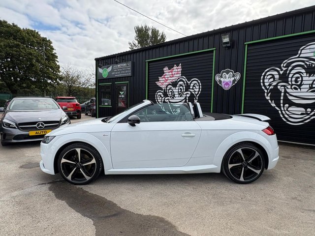 2017 AUDI TT 1.8 TFSI Black Edition Roadster 2dr Petrol Manual Euro 6 (s/s) (180 ps) - Photo 3