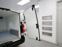 USED 2021 71 VAUXHALL VIVARO 2900 1.5 D 100 BHP L2 LONG EDITION 6 DOOR ( REFRIGERATED ) REFRIGERATED | LOW MILEAGE | CRUISE