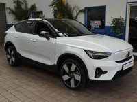 USED 2022 22 VOLVO C40 Twin Recharge 78kWh TM PRO SUV 5dr Electric Auto AWD (408 ps) SAT NAV PANORAMIC SUNROOF HARMAN KARDON 360 CAMERA CRUISE CONTROL PARKING SENSORS 1 OWNER SERVICE HISTORY WARRANTY