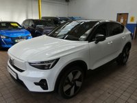 USED 2022 22 VOLVO C40 Twin Recharge 78kWh TM PRO SUV 5dr Electric Auto AWD (408 ps) SAT NAV PANORAMIC SUNROOF HARMAN KARDON 360 CAMERA CRUISE CONTROL PARKING SENSORS 1 OWNER SERVICE HISTORY WARRANTY