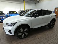 USED 2022 22 VOLVO C40 Twin Recharge 78kWh TM PRO SUV 5dr Electric Auto AWD (408 ps) SAT NAV PANORAMIC SUNROOF HARMAN KARDON 360 CAMERA CRUISE CONTROL PARKING SENSORS 1 OWNER SERVICE HISTORY WARRANTY