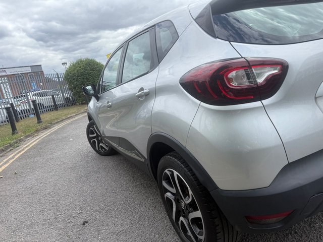 2017 Renault Captur 0.9L Dynamique Nav 5dr - Photo 7