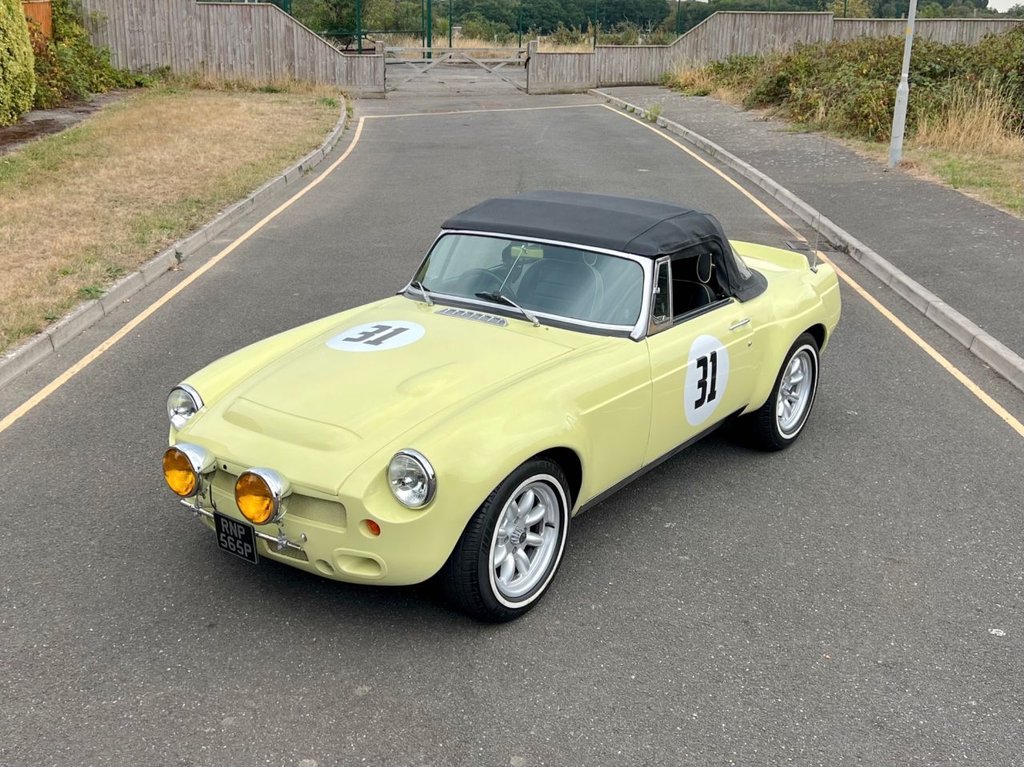 USED 1976 MG MGB SEBRING // 1800cc // Manual // Overdrive // px swap 
