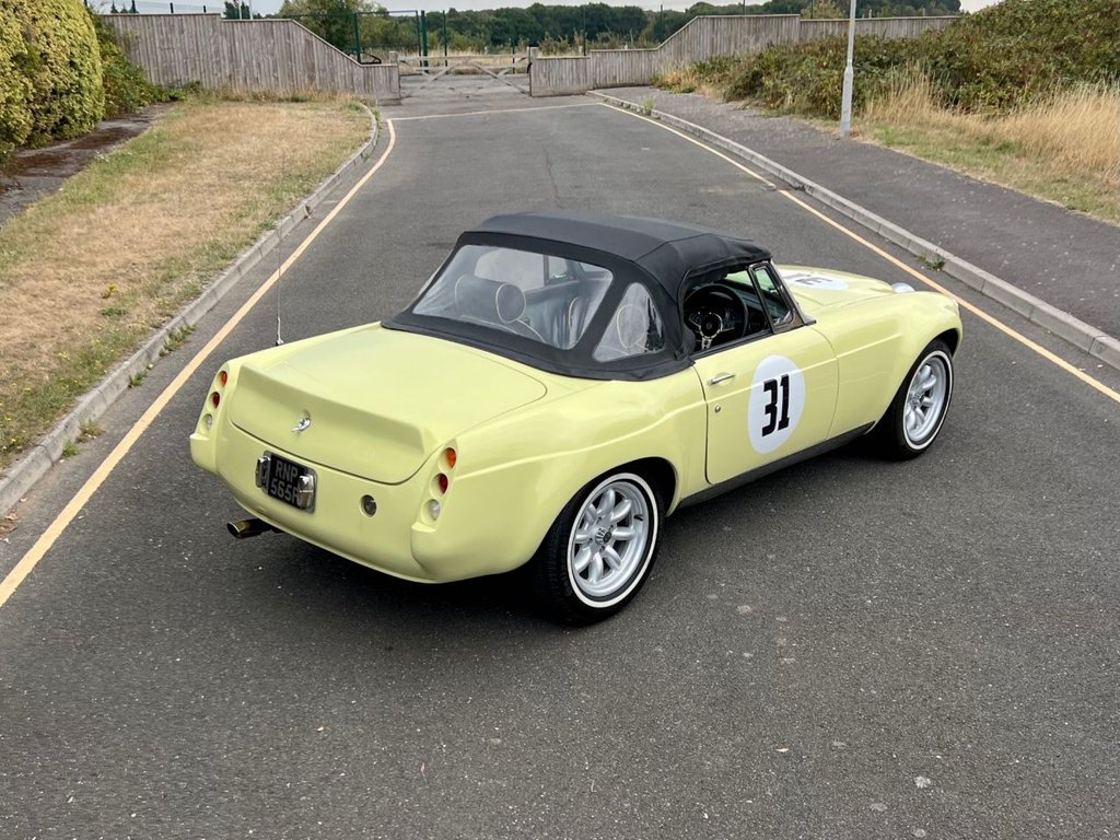 USED 1976 MG MGB SEBRING // 1800cc // Manual // Overdrive // px swap 