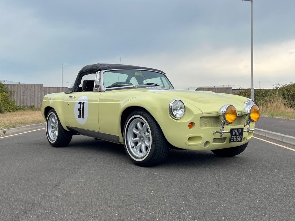 USED 1976 MG MGB SEBRING // 1800cc // Manual // Overdrive // px swap 