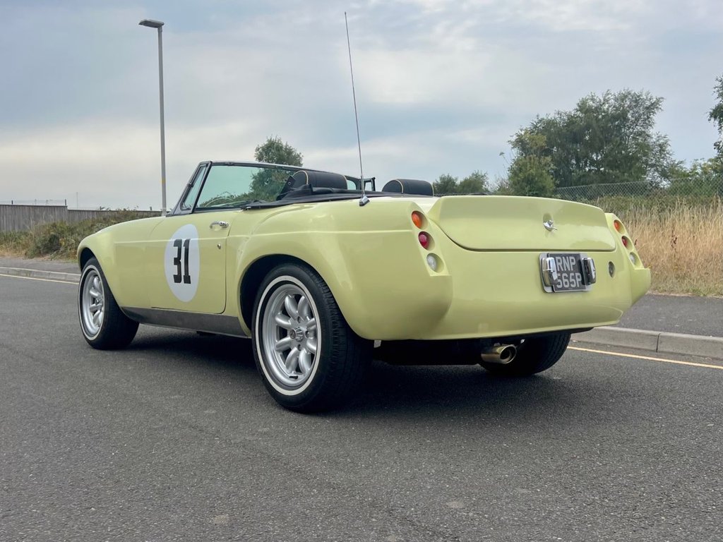 USED 1976 MG MGB SEBRING // 1800cc // Manual // Overdrive // px swap 