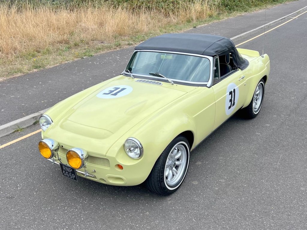USED 1976 MG MGB SEBRING // 1800cc // Manual // Overdrive // px swap 