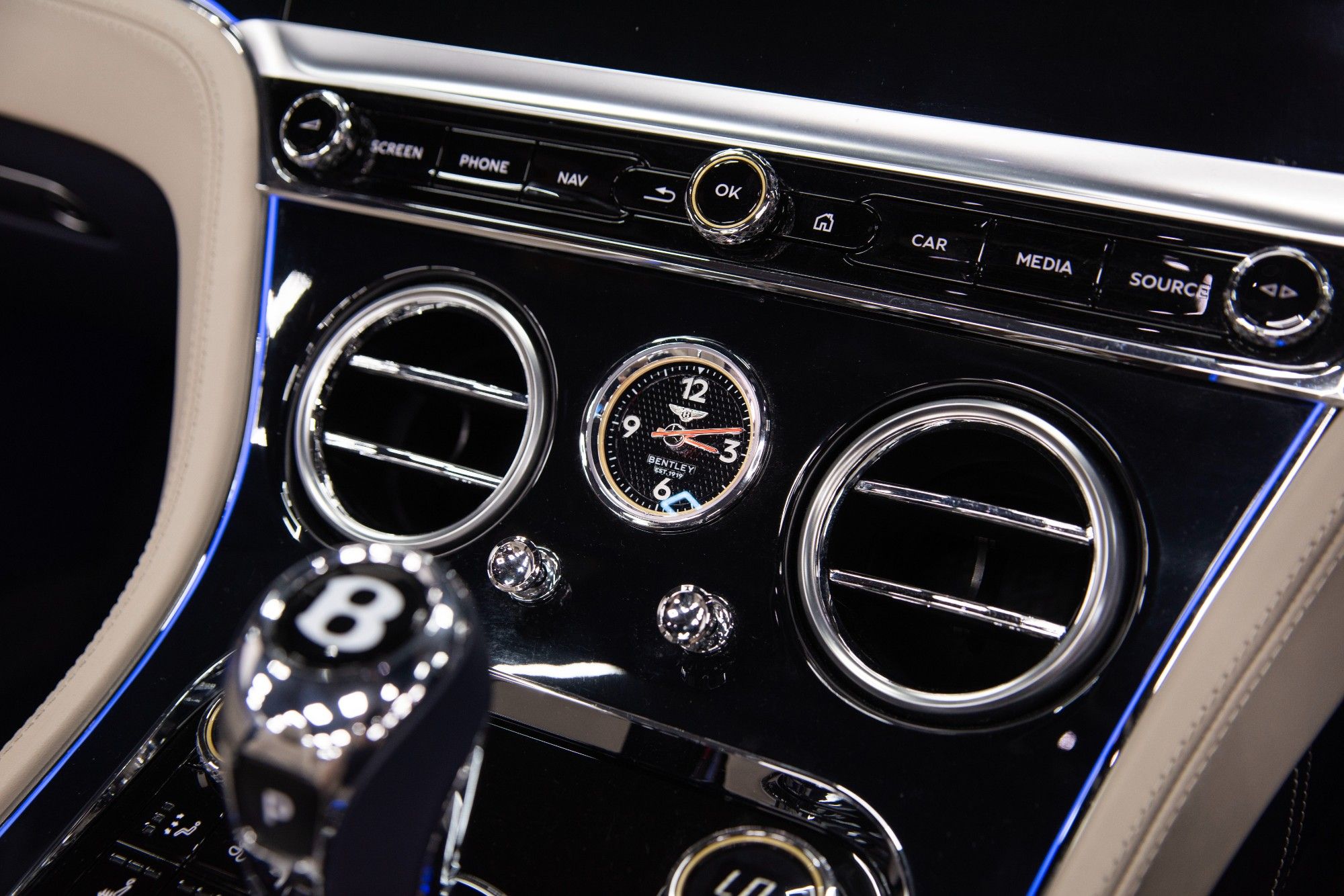 USED 2020 20 BENTLEY CONTINENTAL 4.0 V8 GTC Convertible  