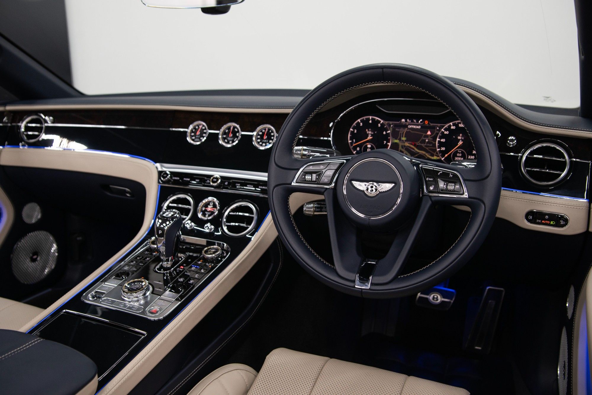 USED 2020 20 BENTLEY CONTINENTAL 4.0 V8 GTC Convertible  
