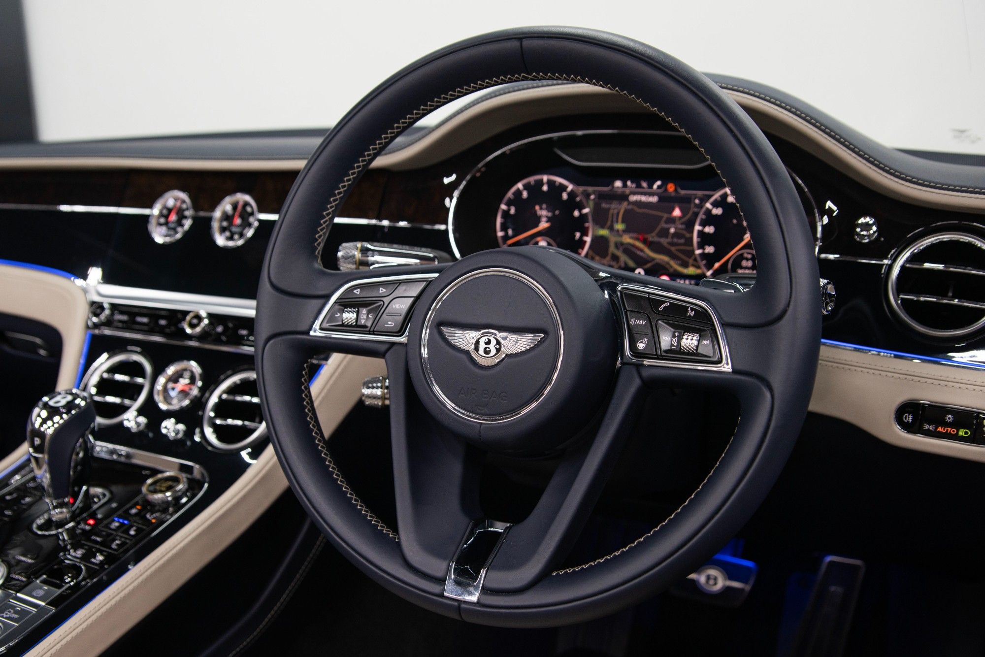 USED 2020 20 BENTLEY CONTINENTAL 4.0 V8 GTC Convertible  