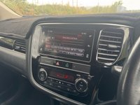 USED 2018 67 MITSUBISHI OUTLANDER 2.4 LS PETROL CVT 2WD 1 OWNER FROM NEW + 7 SEATER MODEL+ REVERSING CAMERA WITH PARKING SENSORS + HEATED FRONT SEATS +  AIR CON + BLUETOOTH + CRUISE CONTROL +