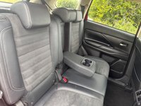 USED 2018 67 MITSUBISHI OUTLANDER 2.4 LS PETROL CVT 2WD 1 OWNER FROM NEW + 7 SEATER MODEL+ REVERSING CAMERA WITH PARKING SENSORS + HEATED FRONT SEATS +  AIR CON + BLUETOOTH + CRUISE CONTROL +