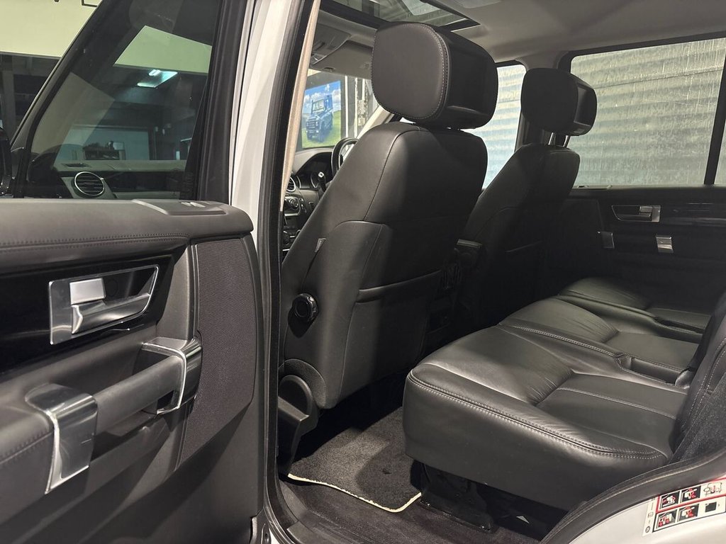 USED 2016 K LAND ROVER DISCOVERY 4 3.0 SD V6 Landmark SUV 5dr Diesel Auto 4WD Euro 6 (s/s) (256 bhp) TIMING BELT|REAR ENTERTAINMENT