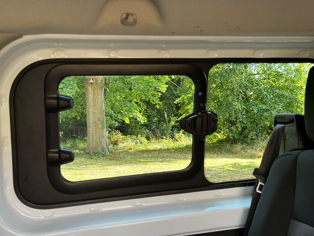 2022 FORD TRANSIT CUSTOM - Photo 4