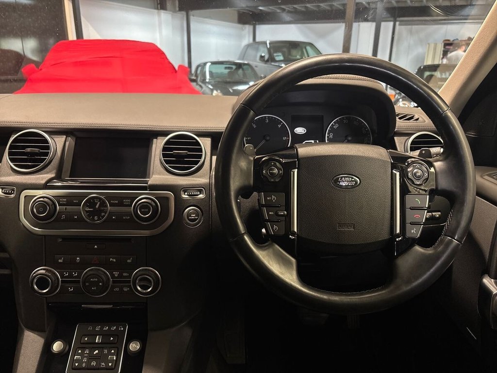 USED 2016 16 LAND ROVER DISCOVERY 4 3.0 SD V6 Landmark SUV 5dr Diesel Auto 4WD Euro 6 (s/s) (256 bhp) 2 OWNERS|TIMING BELT|MERIDIAN