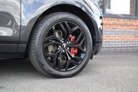 USED 2022 H LAND ROVER RANGE ROVER EVOQUE 1.5 P300e 12.2kWh R-Dynamic SE SUV 5dr Petrol Plug-in Hybrid Auto 4WD Euro 6 (s/s) (309 ps) 1 OWNER / FULL LAND ROVER HIST