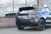USED 2022 H LAND ROVER RANGE ROVER EVOQUE 1.5 P300e 12.2kWh R-Dynamic SE SUV 5dr Petrol Plug-in Hybrid Auto 4WD Euro 6 (s/s) (309 ps) 1 OWNER / FULL LAND ROVER HIST