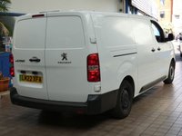 USED 2022 22 PEUGEOT E-EXPERT e 1000 75kWh Professional Long Panel Van 6dr Electric Auto LWB (136 ps) LWB 3 SEATS AIR CON ANDROID APPLE CARPLAY PLYLINED BULKHEAD 2 OWNERS WARRANTY