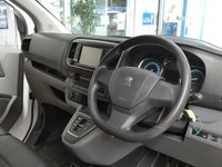 USED 2022 22 PEUGEOT E-EXPERT e 1000 75kWh Professional Long Panel Van 6dr Electric Auto LWB (136 ps) LWB 3 SEATS AIR CON ANDROID APPLE CARPLAY PLYLINED BULKHEAD 2 OWNERS WARRANTY