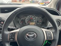 USED 2015 65 TOYOTA YARIS 1.33 Dual VVT-i Icon Hatchback 5dr Petrol Multidrive S Euro 5 Euro 5 (99 ps) ** RAC BUYSURE INSPECTED **