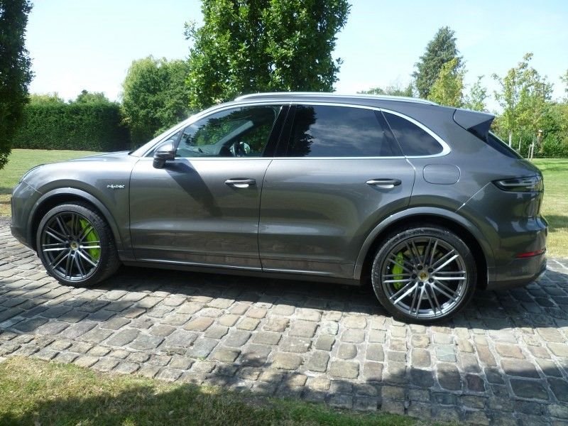 USED 2020 20 PORSCHE CAYENNE 4.0 V8 E-Hybrid 14.1kWh Turbo S SUV 5dr Petrol Plug-in Hybrid TiptronicS 4WD Euro 6 (s/s) (680 ps) SUV