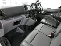 USED 2020 20 PEUGEOT EXPERT 2.0 BLUEHDI 120 BHP PROFESSIONAL EDITION 6DR 1 OWNER | AIR CON | 1400 WEIGHT | 6 DOORS