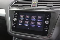 USED 2018 68 VOLKSWAGEN TIGUAN 2.0 TDI SE Navigation SUV 5dr Diesel Manual Euro 6 (s/s) (150 ps) 
