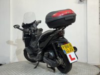 USED 2020 69 HONDA Forza 125 1 OWNER FROM NEW - TOP BOX COMES WITH NEW MOT AND WARRANTY