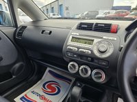 USED 2007 57 HONDA JAZZ 1.4 i-DSI SE Hatchback 5dr Petrol CVT-7 (139 g/km, 82 bhp) 