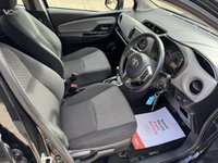USED 2015 65 TOYOTA YARIS 1.33 Dual VVT-i Icon Hatchback 5dr Petrol Multidrive S Euro 5 Euro 5 (99 ps) LOVELY LITTLE AUTOMATIC! 2KEYS